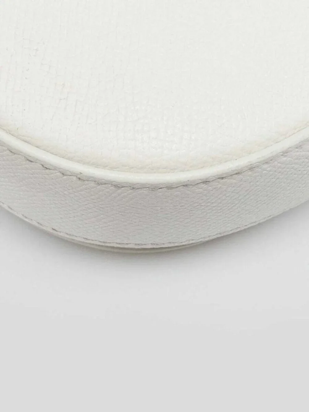 Balenciaga White Grained Leather Ville Day S Crossbody Flap Bag - Picture 5 of 8